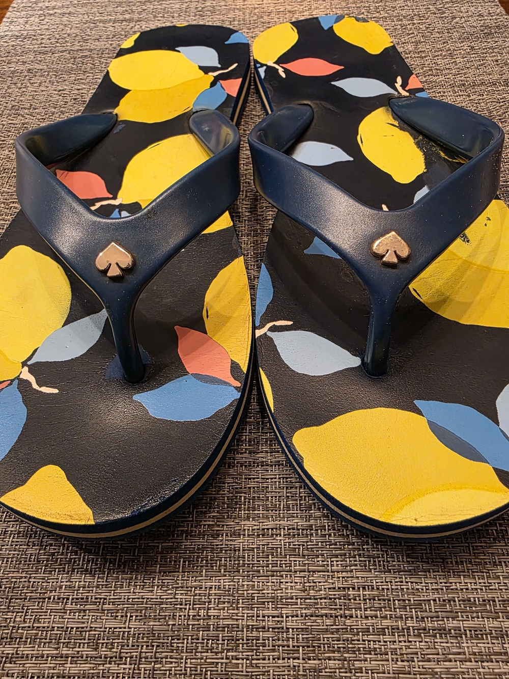 kate spade "Lemon Zest" Flip-Flops-Size 7/8 - Picture 4 of 6